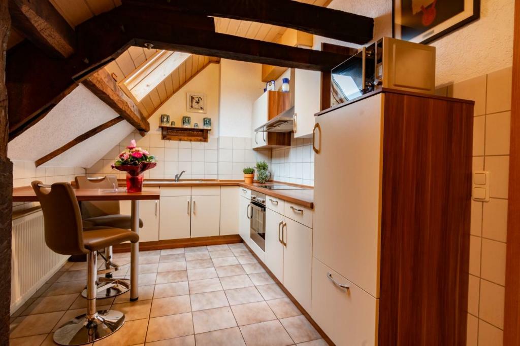 Ferienwohnung Flaemisches Weinhaus Wintrich Exterior photo
